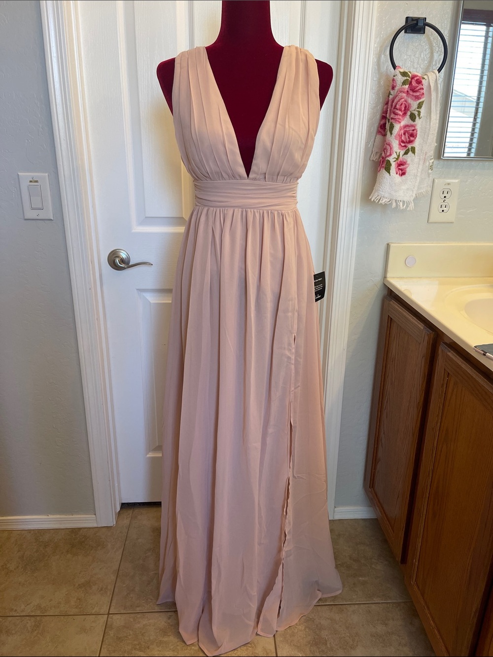 Lulu's Heavenly Hues Blush Plunge V-Neck Maxi Dress